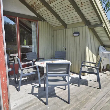 Beach Front Home In Blavand With Wifi Blåvand
