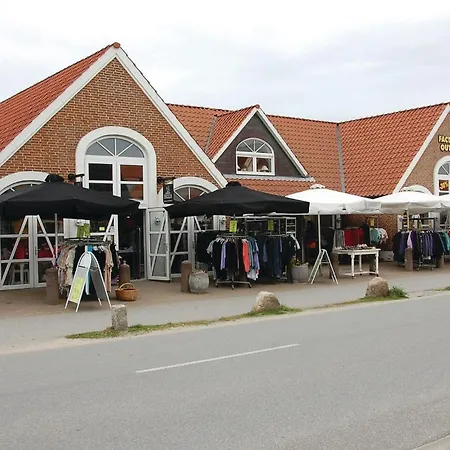 Beach Front Home In Blavand With Wifi